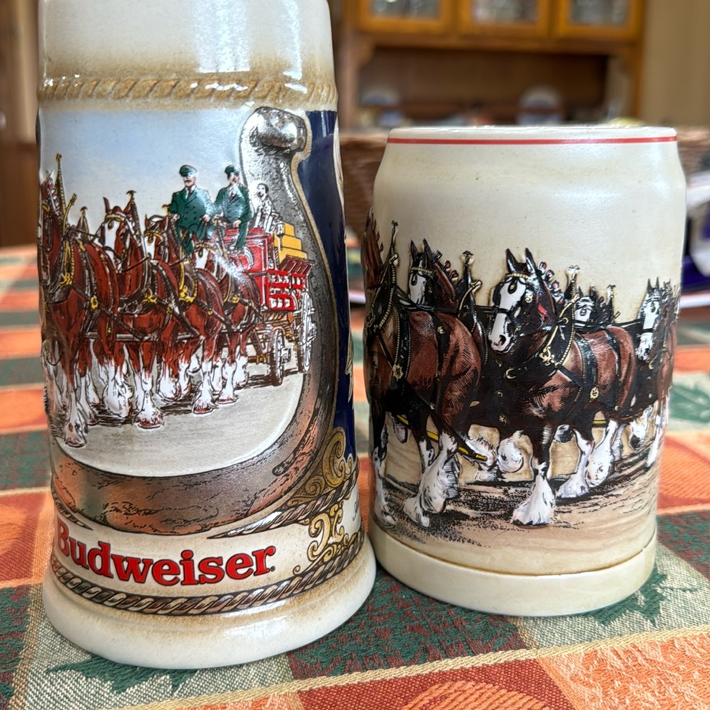 Anheuser Busch Budweiser Clydesdale beer steins set of 2 Staffel and Ceramont